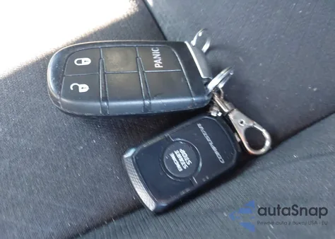 2020 Jeep Grand Cherokee Laredo E 4X4 from USA, damaged, VIN 1C4RJFAG9LC207427